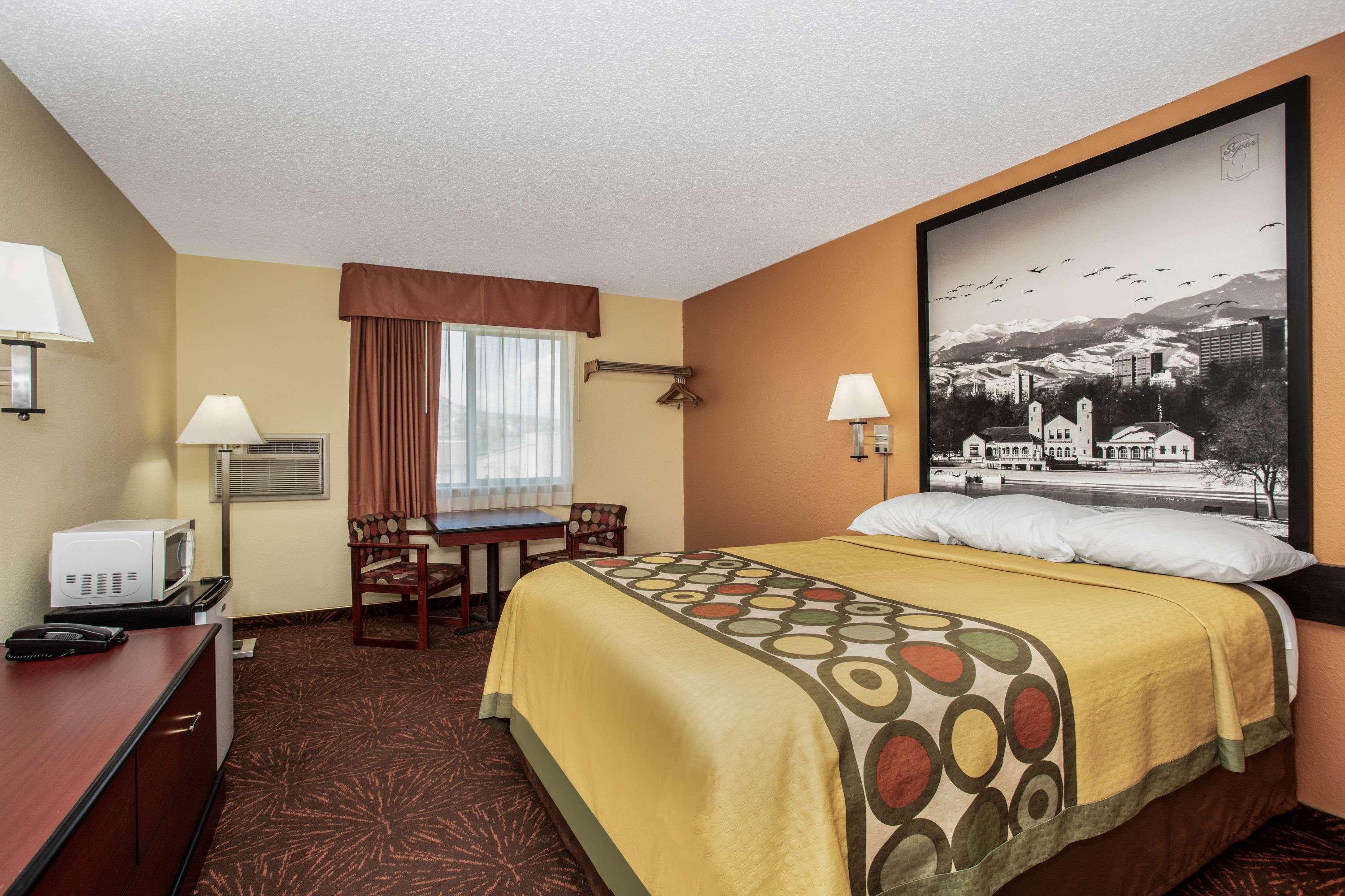 Oyo Hotel Castle Rock Co Downtown Εξωτερικό φωτογραφία