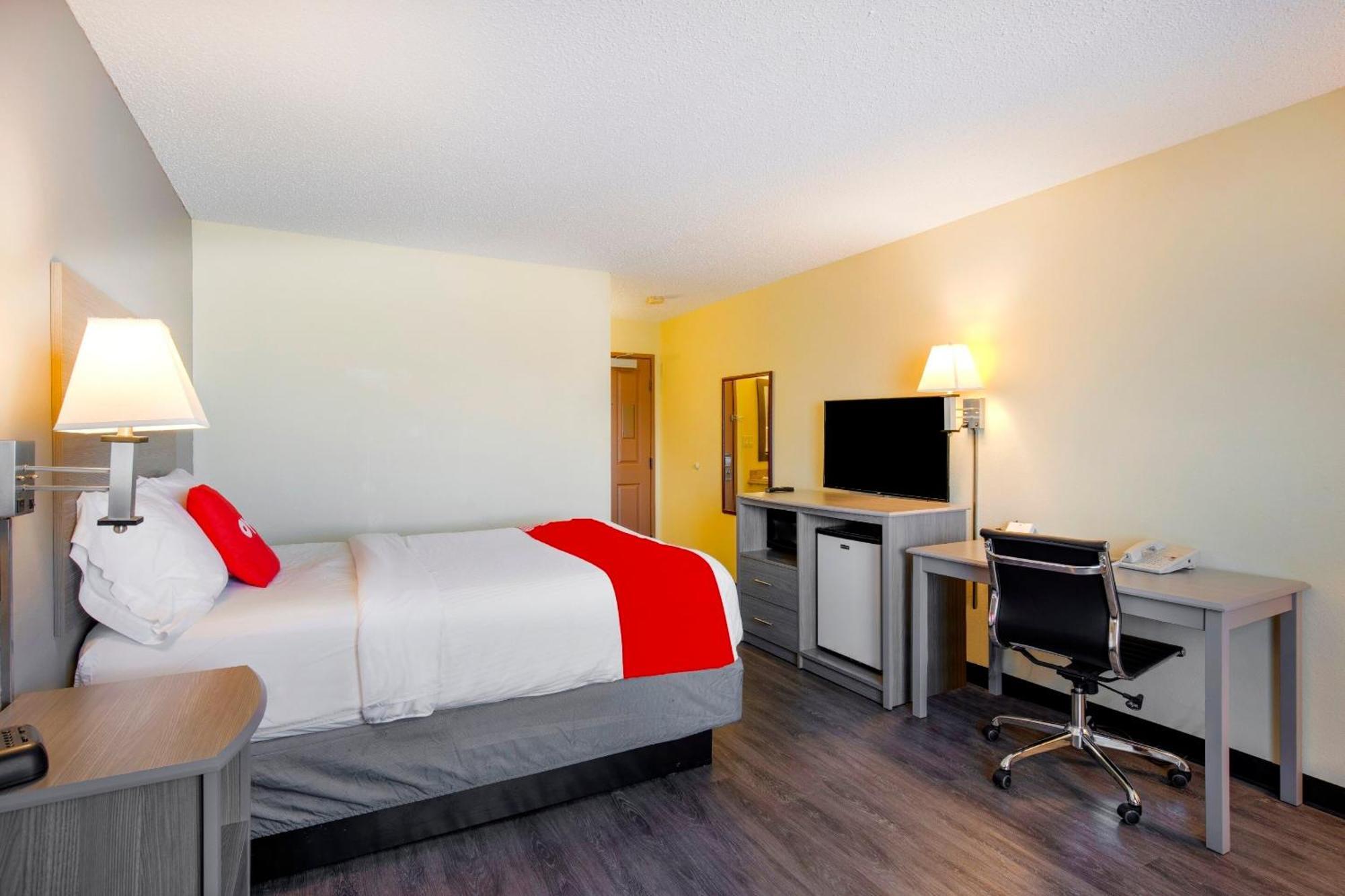 Oyo Hotel Castle Rock Co Downtown Εξωτερικό φωτογραφία