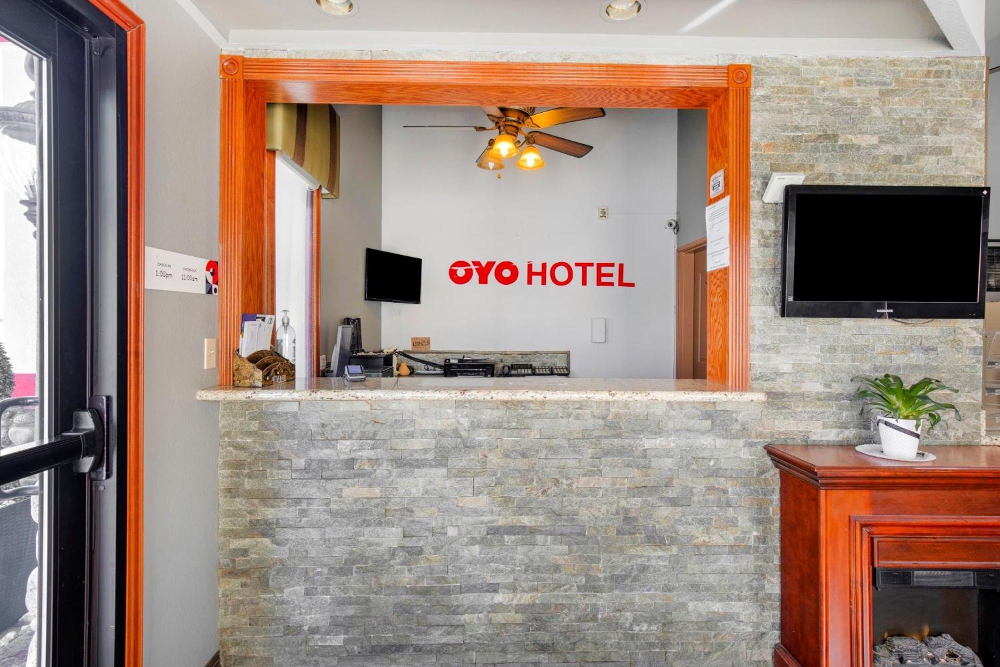 Oyo Hotel Castle Rock Co Downtown Εξωτερικό φωτογραφία