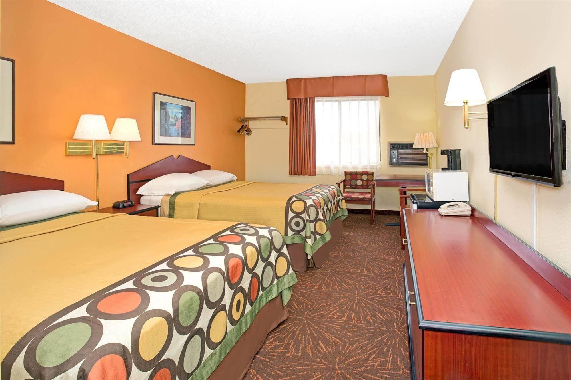 Oyo Hotel Castle Rock Co Downtown Εξωτερικό φωτογραφία